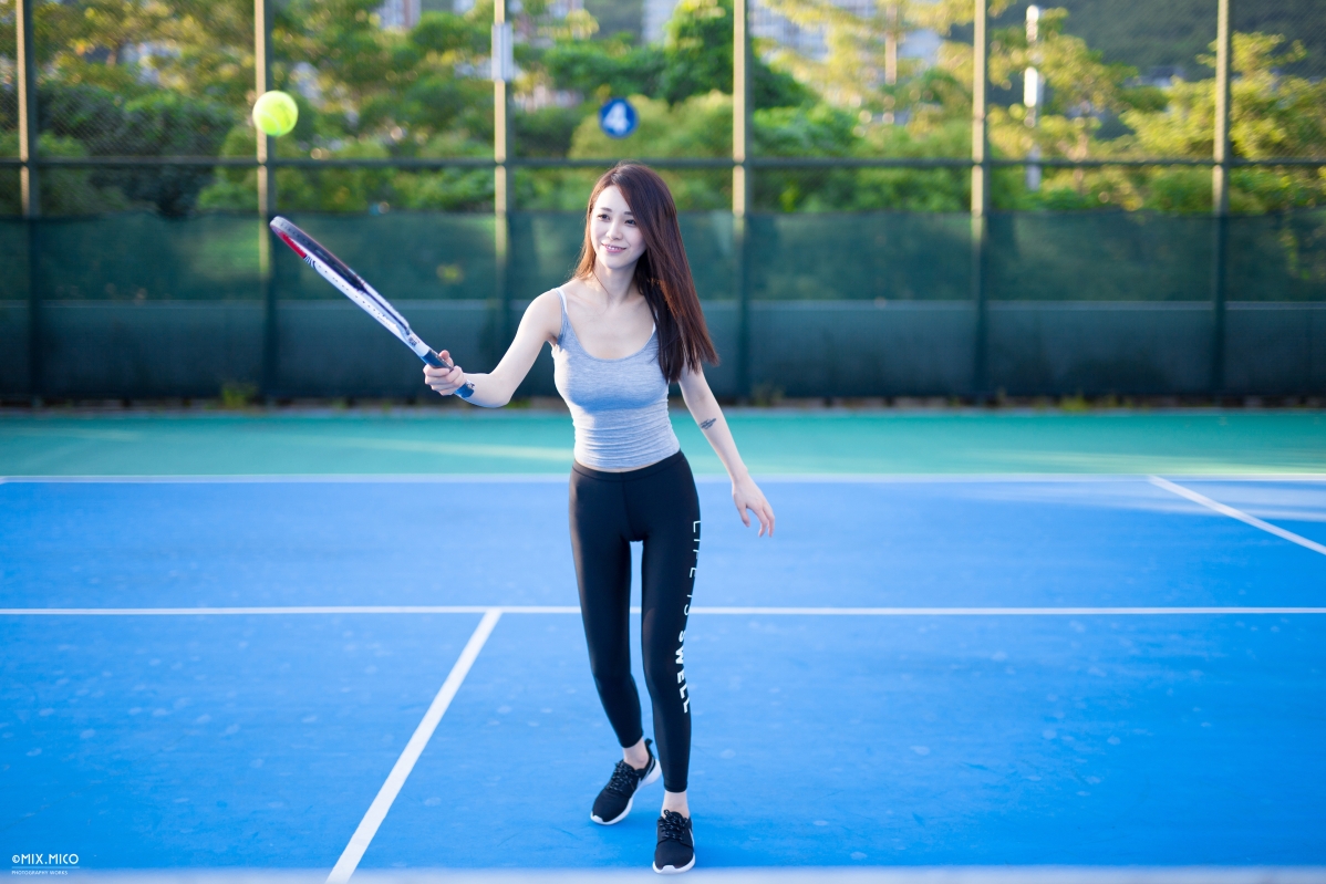 网球美女可爱摄影5K壁纸.jpg